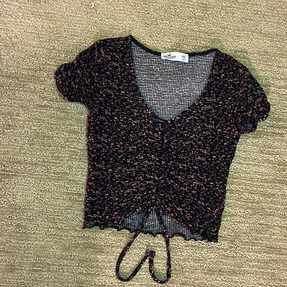 XXS top from hollister - ribbed - floral design